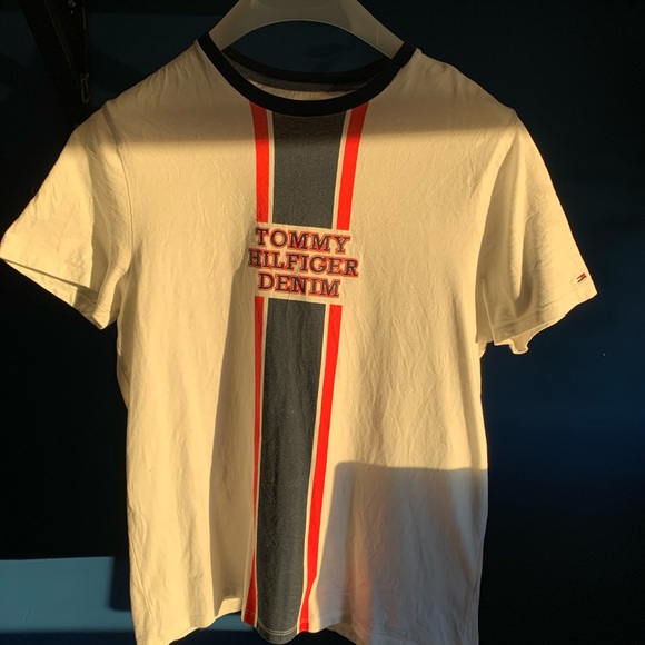 Tommy Hilfiger Denim TShirt - Picture 4 of 4